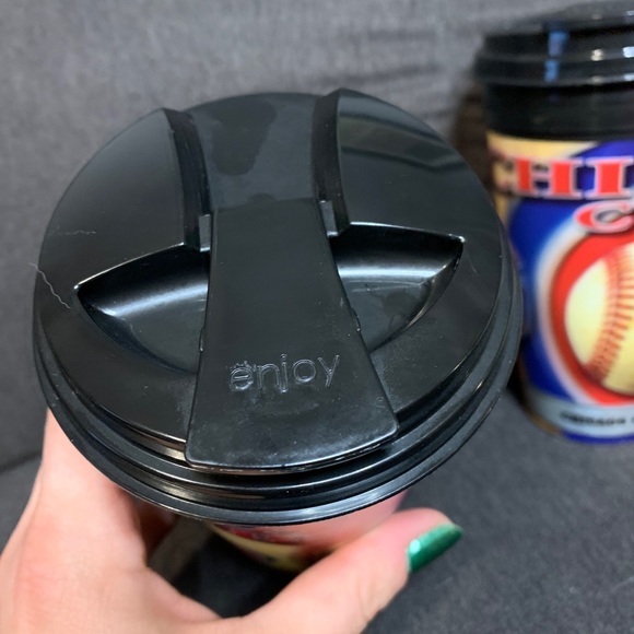 NWOT Chicago Cubs lenticular cups - Picture 8 of 10